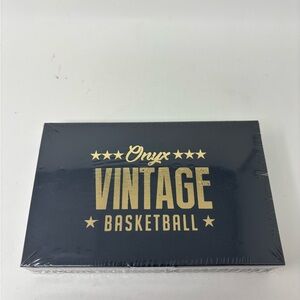 2021- 22 Onyx Vintage Basketball Factory Sealed Hobby Box New
